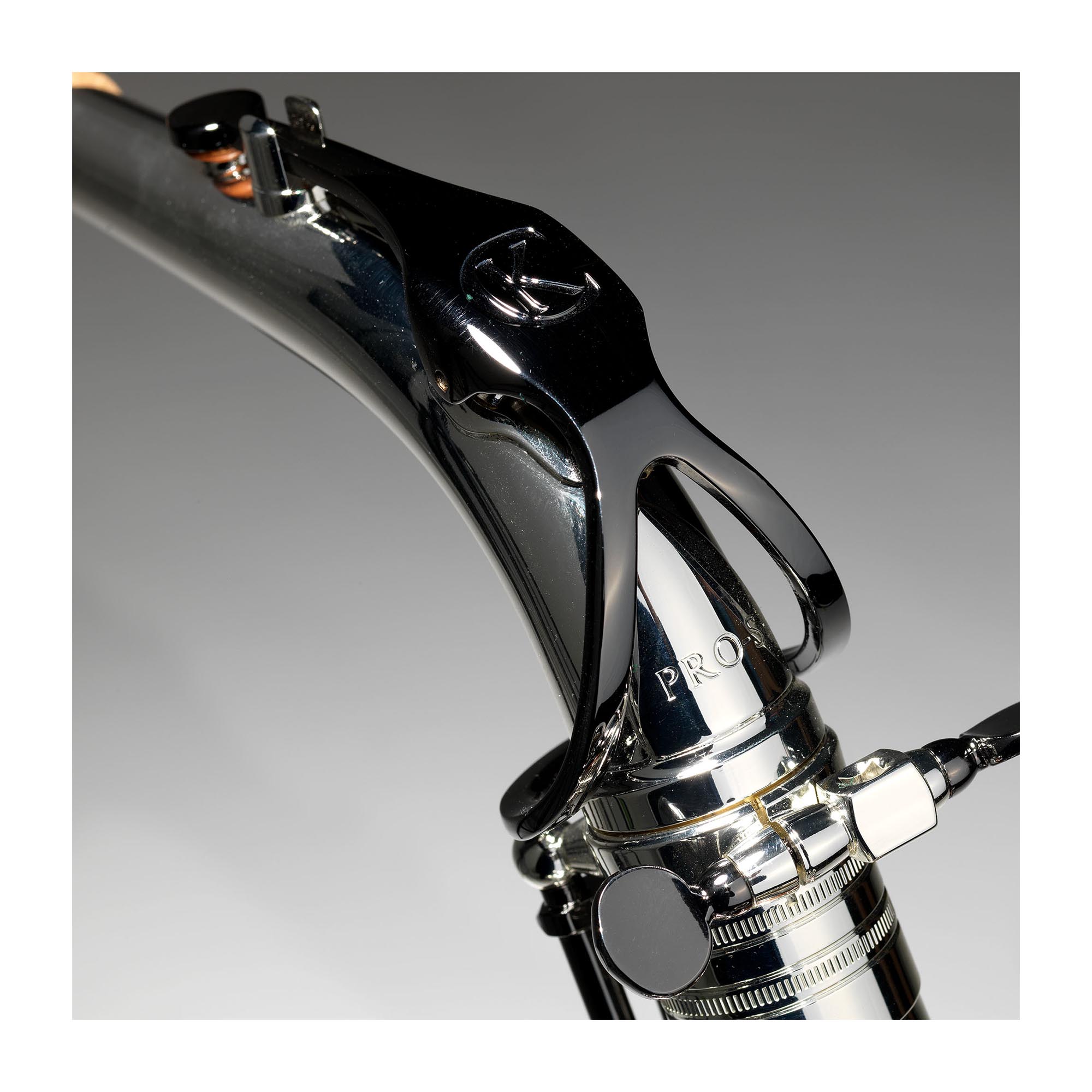 Cora King Pro Series Plata Llaves Black-N Saxofón Alto - Imagen 4