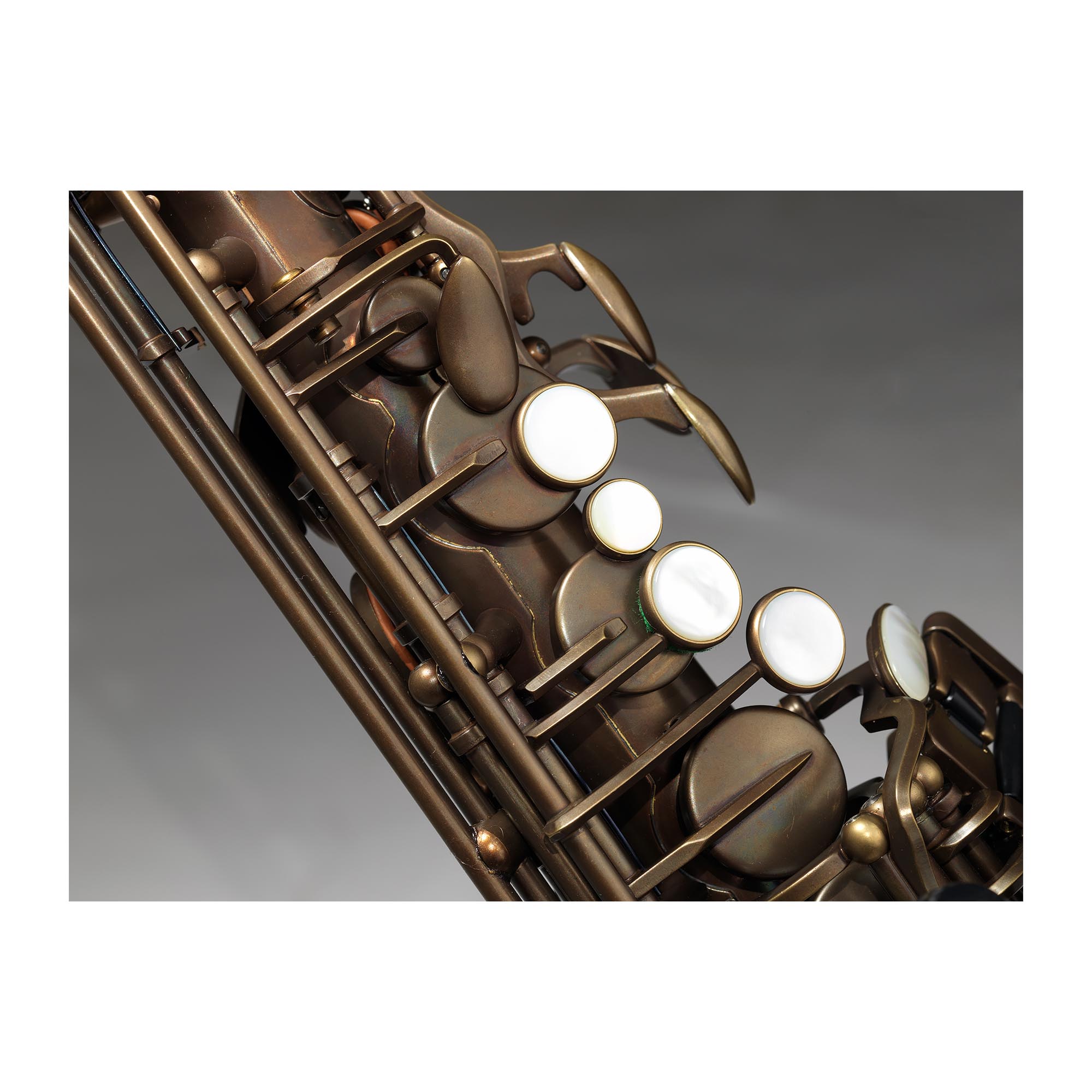 Cora King Pro Series Bronze Vintage Saxofón Alto - Imagen 6